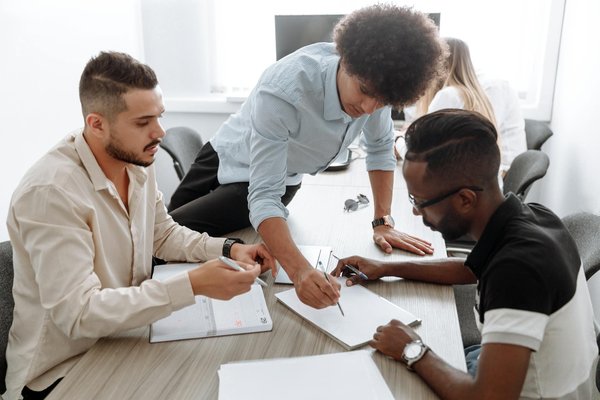 Comment bien choisir son prestataire de mobilité à Marseille ?